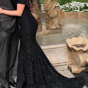 Tarik Ediz - Off shoulder evening gown